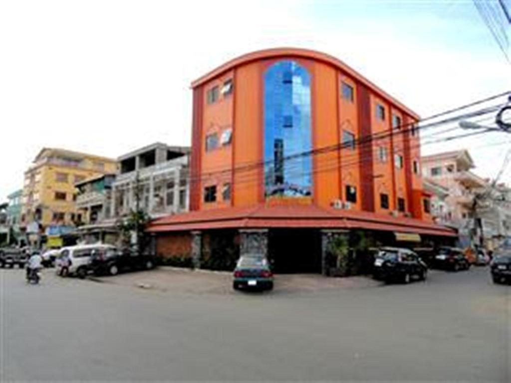 ลัคกี้ 1 เกสท์เฮาส์ Hotel พนมเปญ ภายนอก รูปภาพ