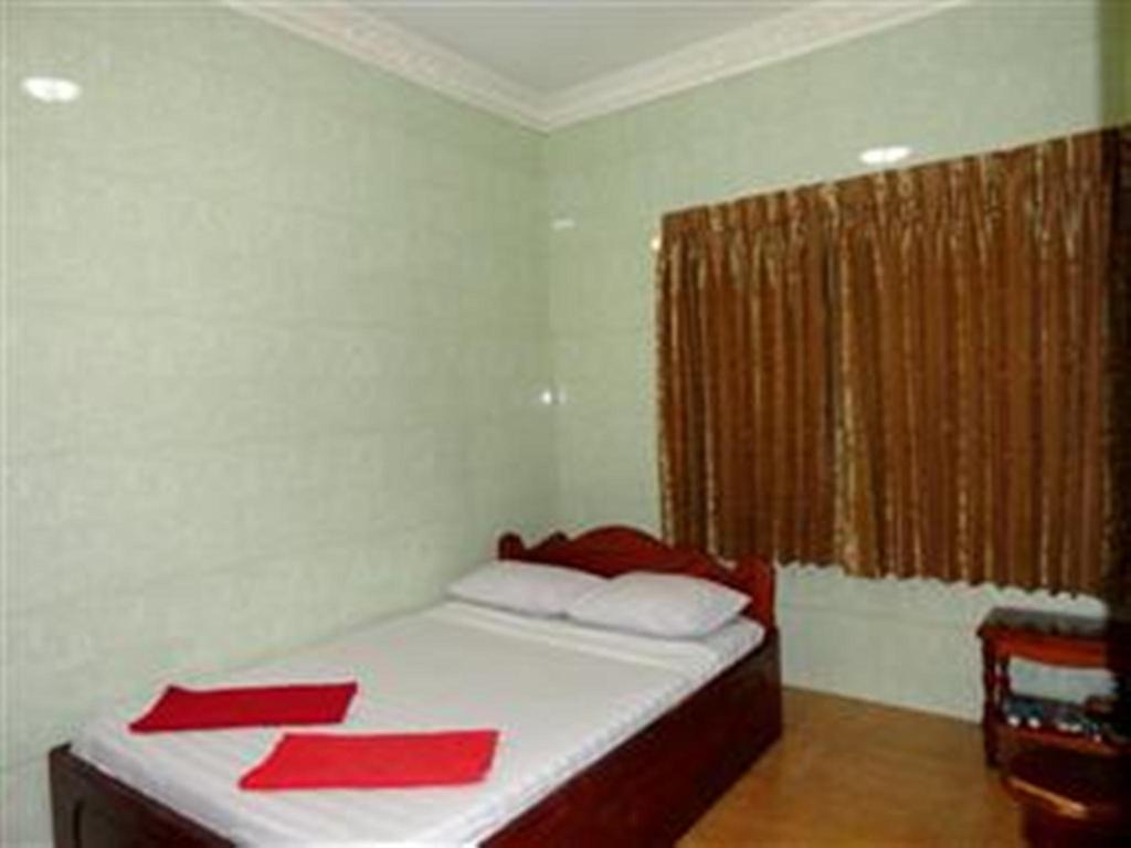 ลัคกี้ 1 เกสท์เฮาส์ Hotel พนมเปญ ภายนอก รูปภาพ